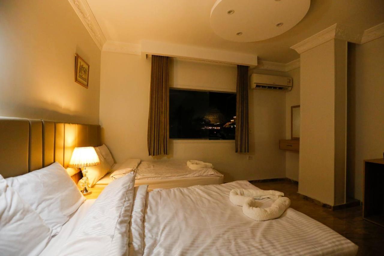 Hotel Magic Pyramid