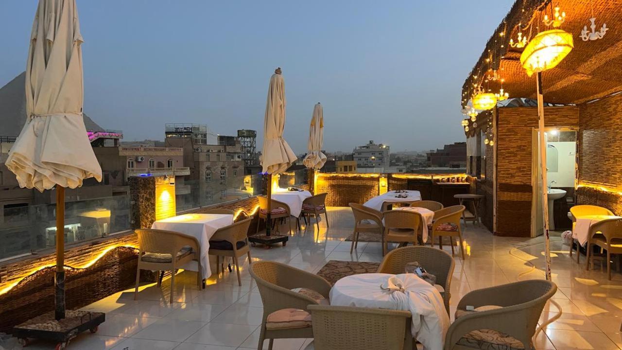 Magic Pyramid Hotel 3*