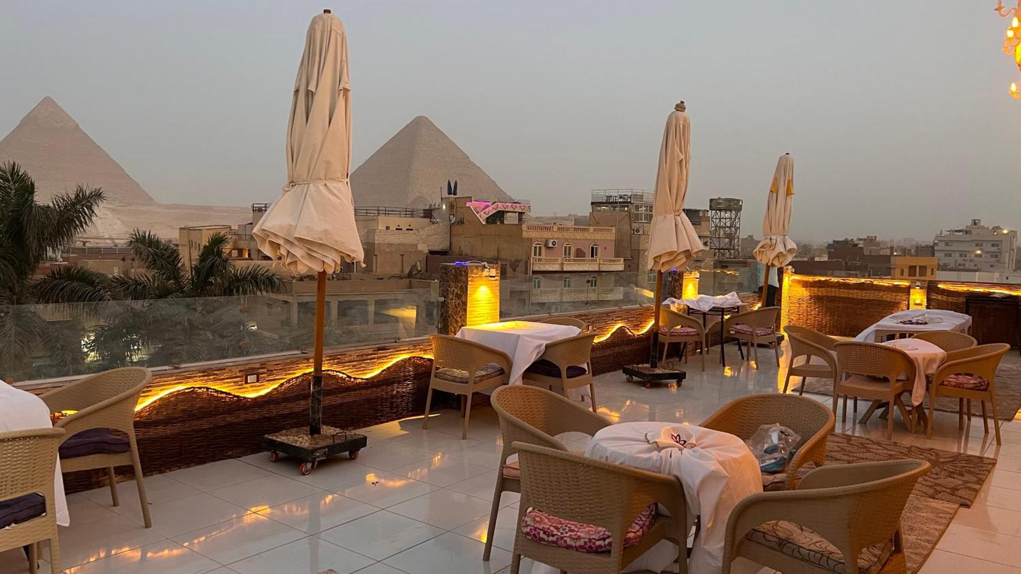 Hotel Magic Pyramid Kairo